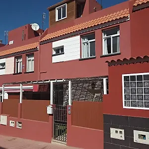Alojamento de Acomodação e Pequeno-almoço Kiki Vivienda, San Isidro (Tenerife)