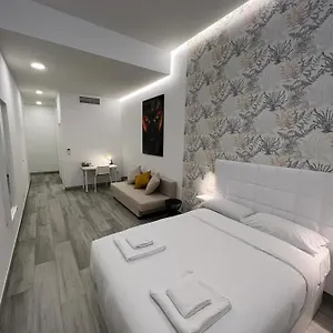 Ch Tanez Carolina A Hotel Madri